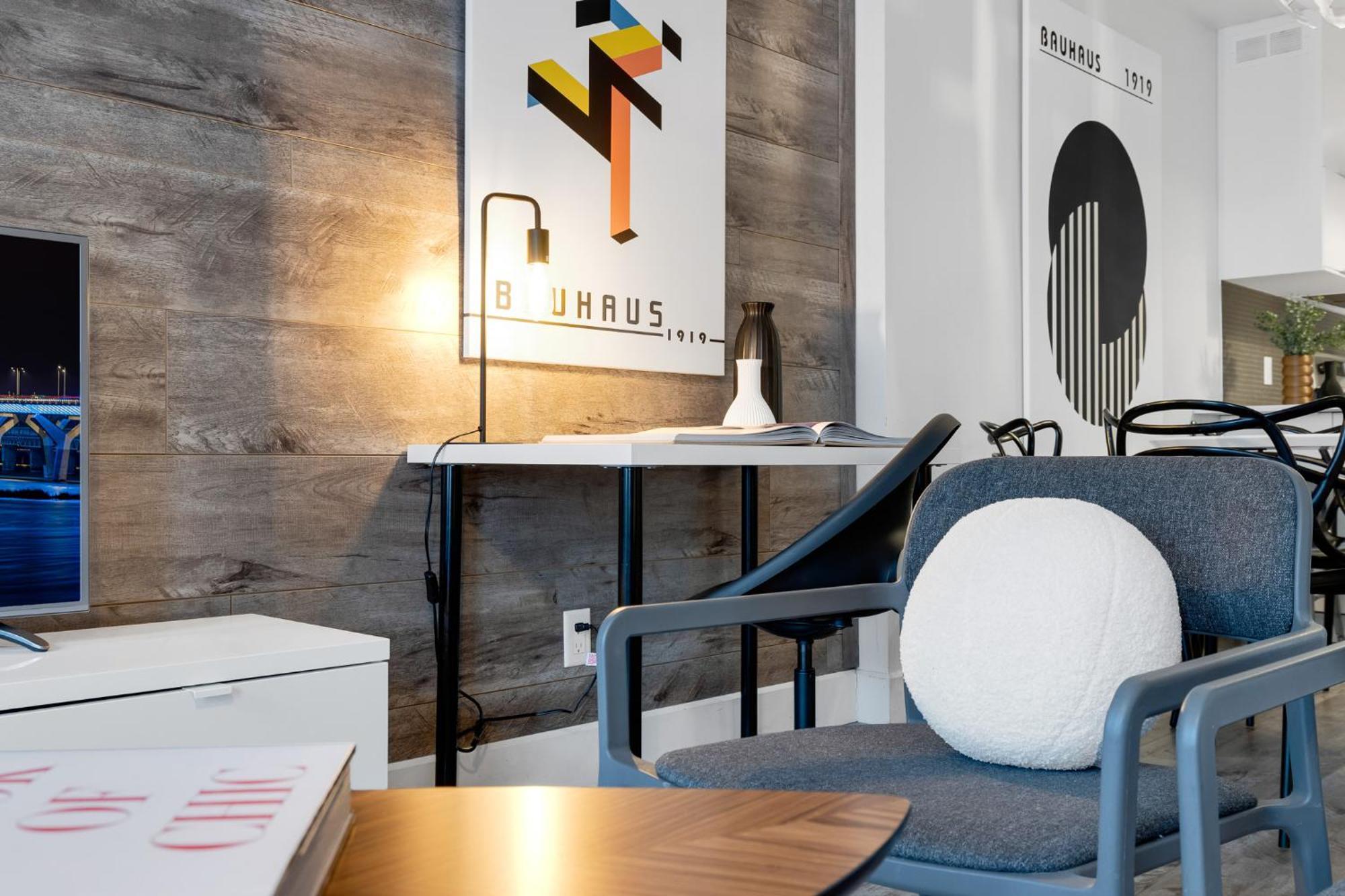 Liv Mtl Urban Aparthotel Μόντρεαλ Εξωτερικό φωτογραφία