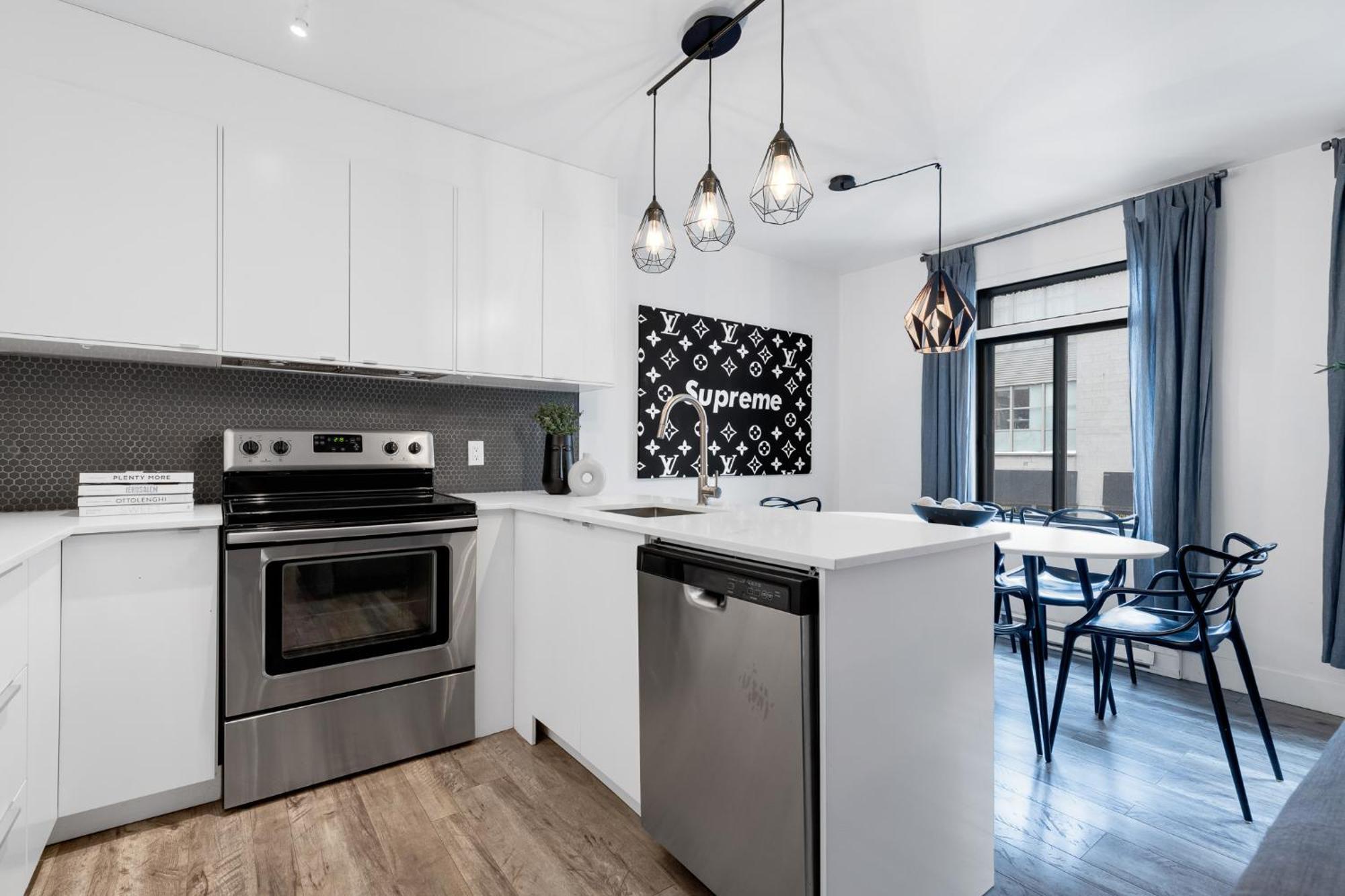 Liv Mtl Urban Aparthotel Μόντρεαλ Εξωτερικό φωτογραφία